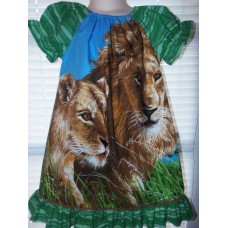Vintage Fabric Jungle Lion Family Animals Wild Dress Size 4t/5t  