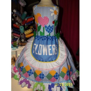 Grandmothers garden summer flowers dress size 7/8