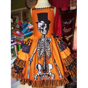 Halloween Skeleton Halloween face Scary Girl Dress Size 5t 26in length Halloween Skeleton Halloween face Scary Girl Dress Size 5t 26in length