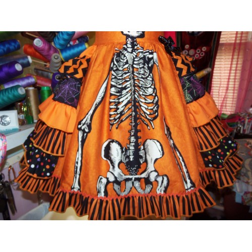 Halloween scary skeleton girl dress size 5t 26in length