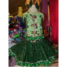 St. Patrick Pageant wear,Shamrock Costume, Leprechaun Irish Clover St. Patty Day outfit, green skirt size 5t (6pc + 2pc extra socks bows)